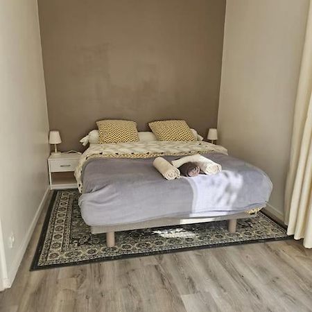Beautiful F2 Apartment 5 Stops By Train From Paris Moret-sur-Loing Esterno foto
